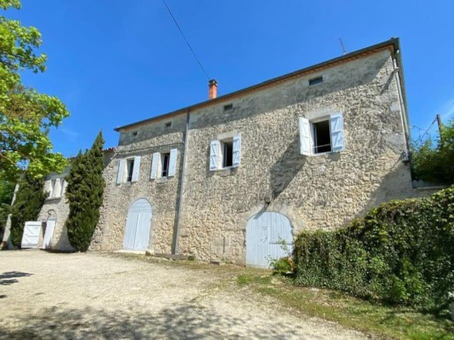 فيلا Le Refuge Confortable Gite Avec Terrasse Castelnau-sur-lʼAuvignon المظهر الخارجي الصورة